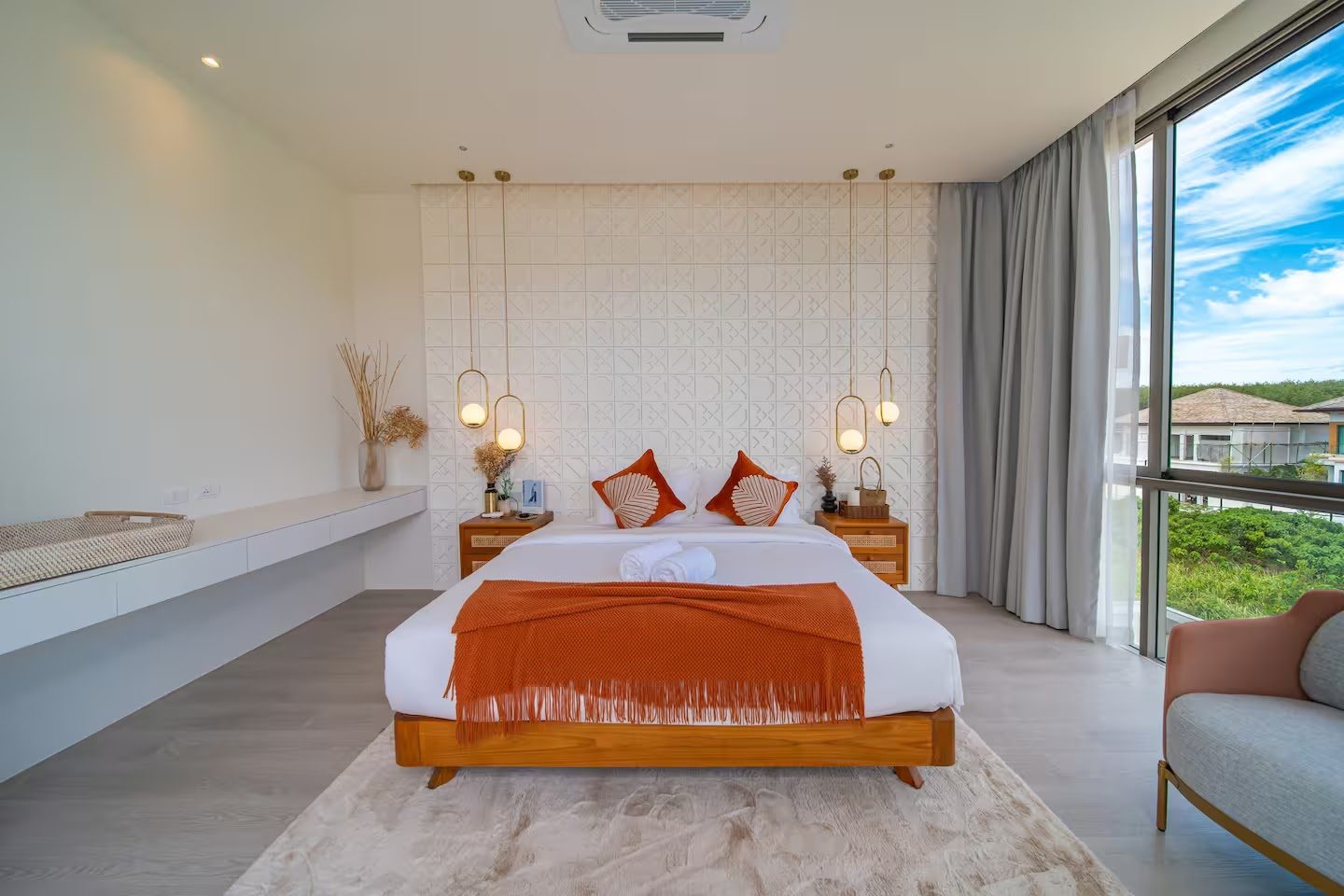 Alisa Pool Villa — вилла с бассейном в Чернг-Талае, 3 спальни
